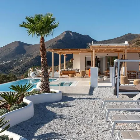 New Serenity Art Villa *