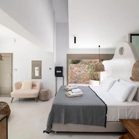 New Serenity Art Villa *