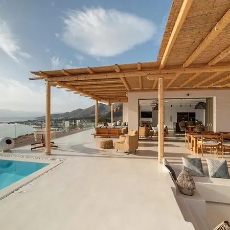 New Serenity Art Villa *